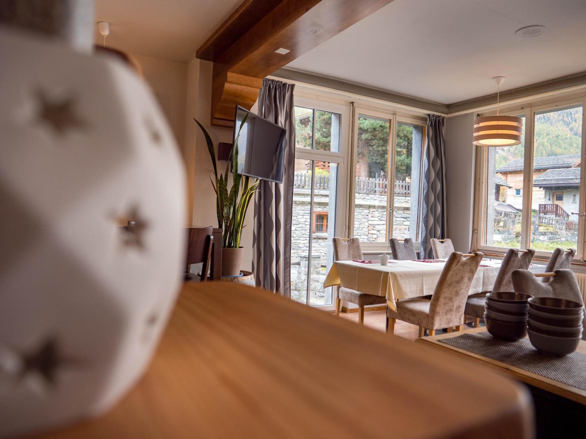Hotel Le Besso - Swiss Romantic Lodge Zinal Ngoại thất bức ảnh